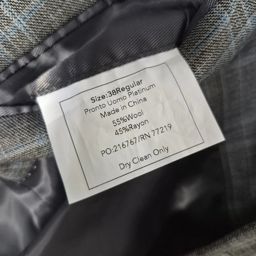 Pronto Uomo Platinum Blazer Mens 38R Gray Plaid Wool Blend Two Button Sport Coat